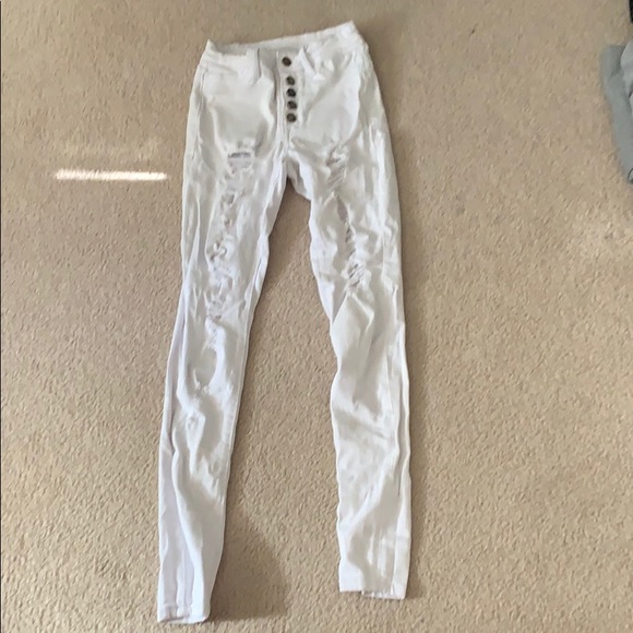 too small - Picture 1 of 3